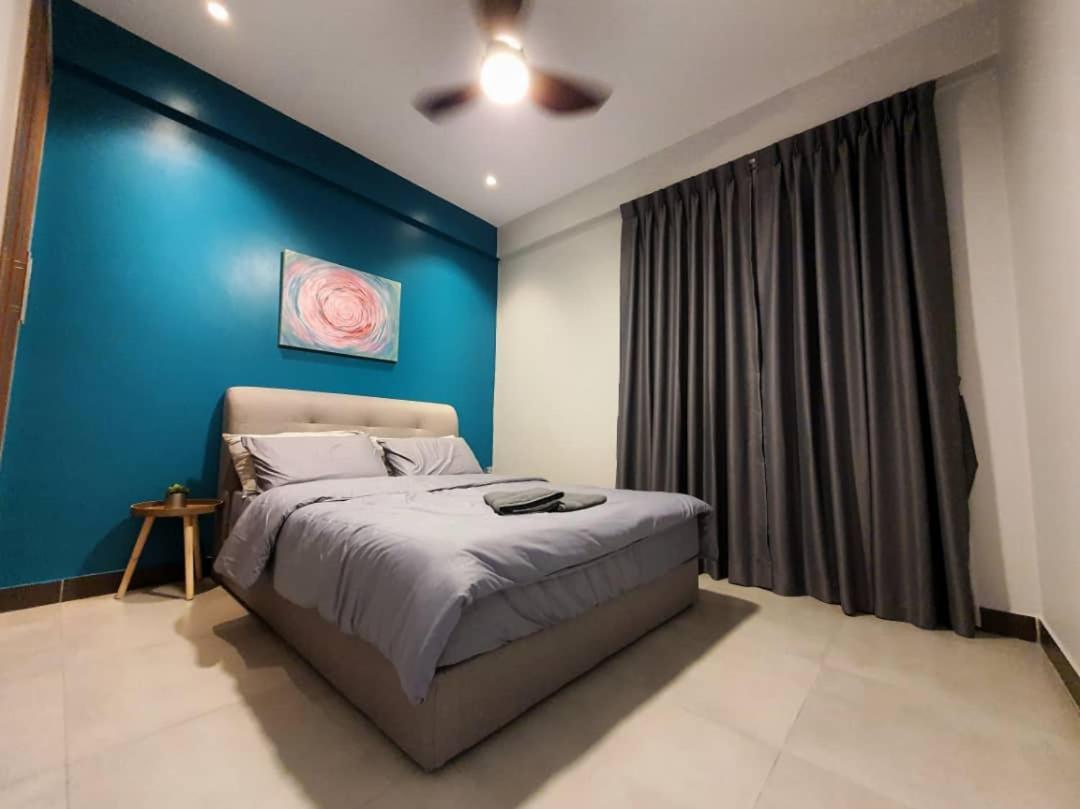 Santubong Suites B Just Like Home Damai كوشنج المظهر الخارجي الصورة