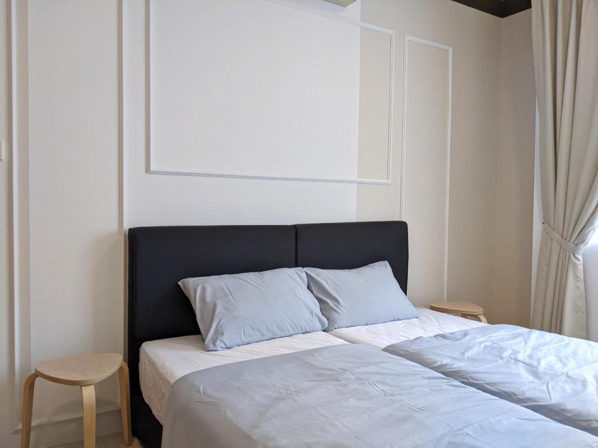 Santubong Suites B Just Like Home Damai كوشنج المظهر الخارجي الصورة