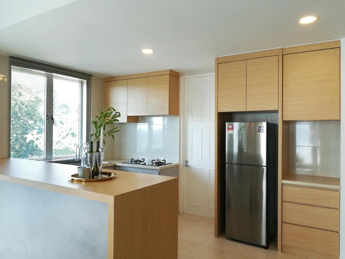 Santubong Suites B Just Like Home Damai كوشنج المظهر الخارجي الصورة