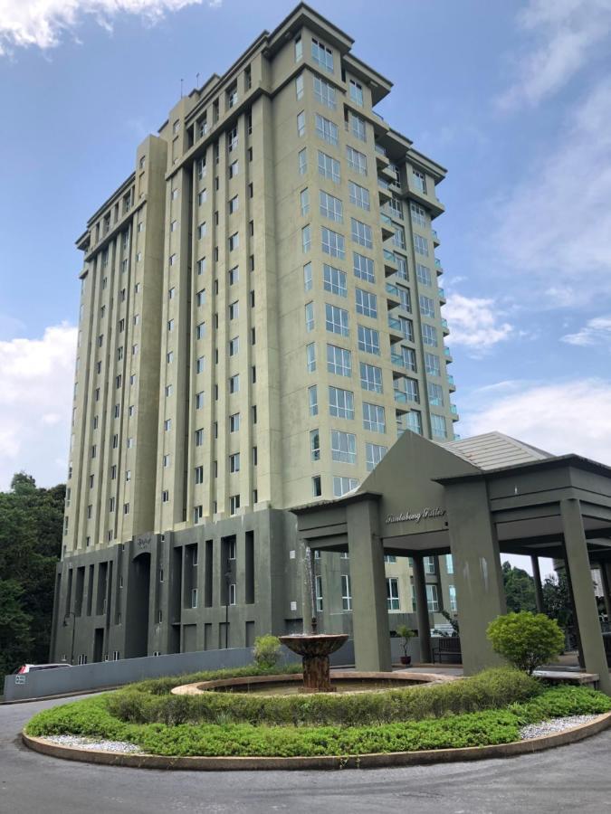 Santubong Suites B Just Like Home Damai كوشنج المظهر الخارجي الصورة